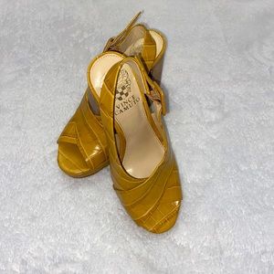 Vince Camuto Javasan platform sandals